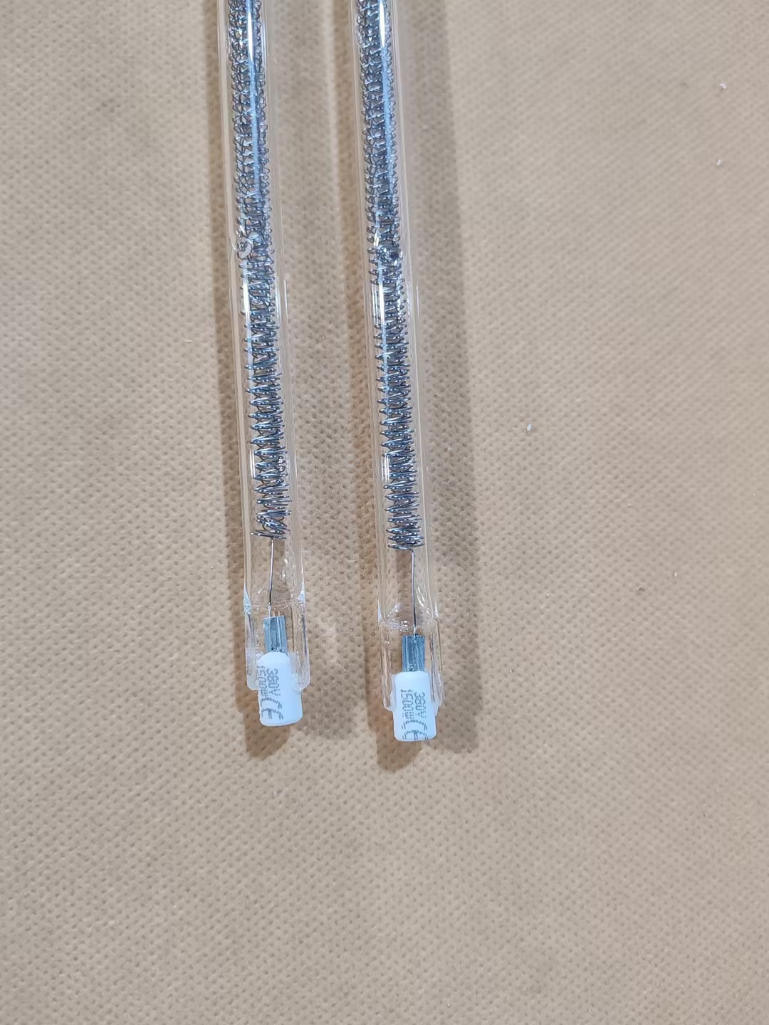 220V 2000W 透明卤素加热灯