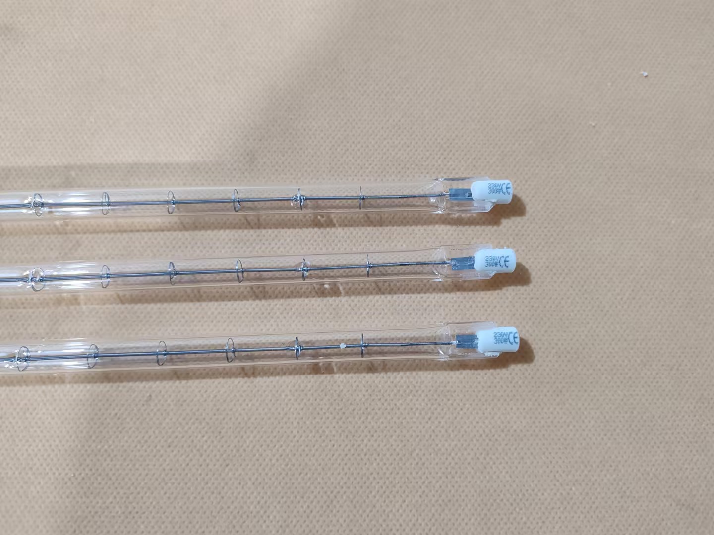 265毫米 800瓦 长寿命 卤素石英灯 碳纤维加热灯
