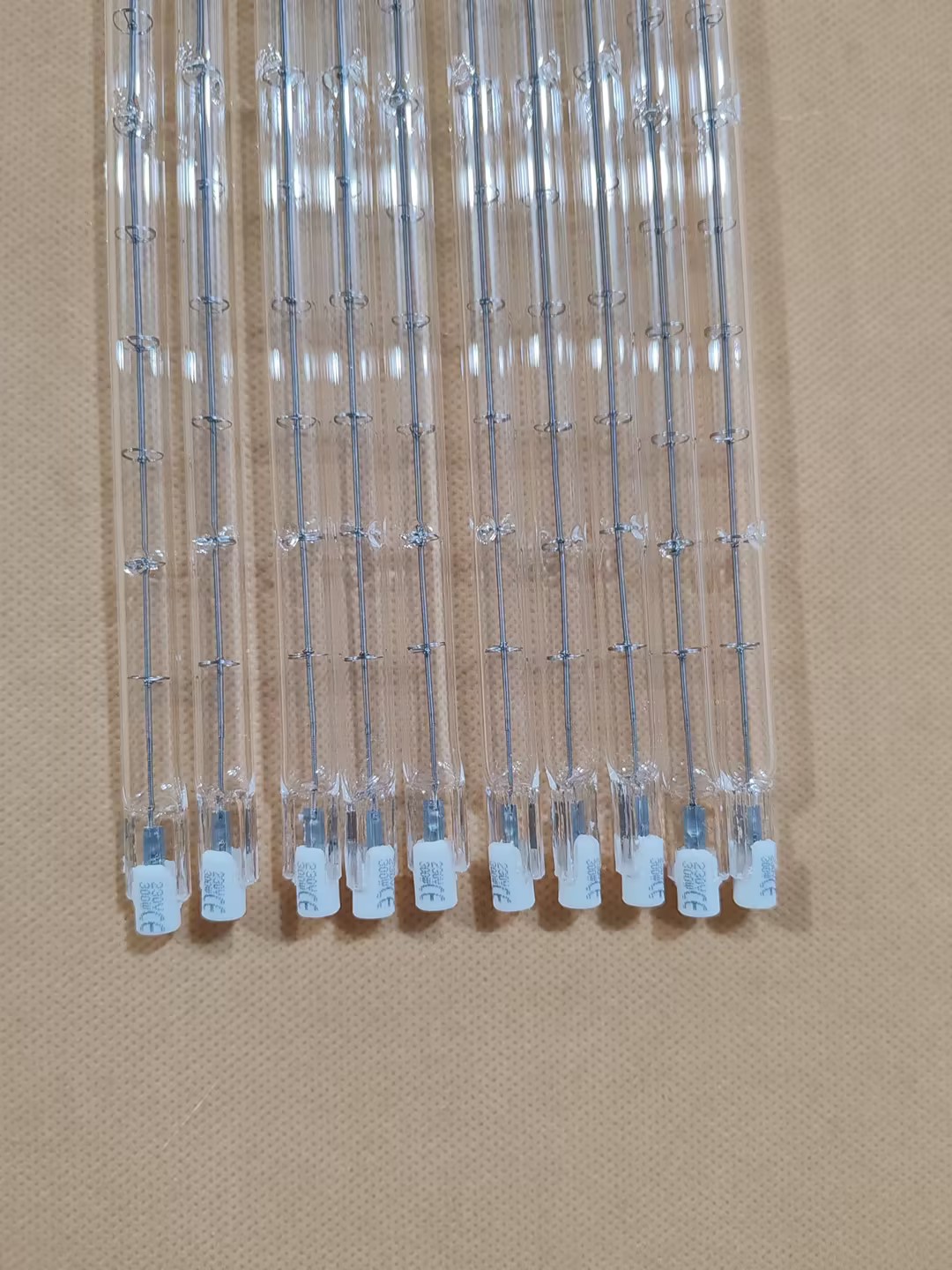 1500瓦卤素加热灯